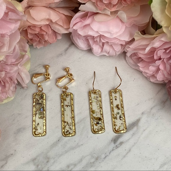 Boho Gilded Gold Rectangular Shell Dangle Earrings - Picture 9 of 16